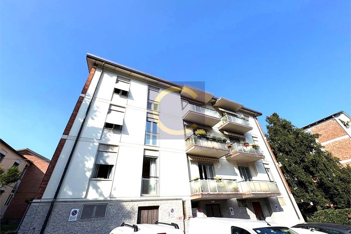 SAGNINO - TRILOCALE IN PALAZZINA CON POSTO AUTO