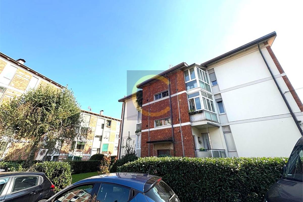 SAGNINO - TRILOCALE IN PALAZZINA CON POSTO AUTO