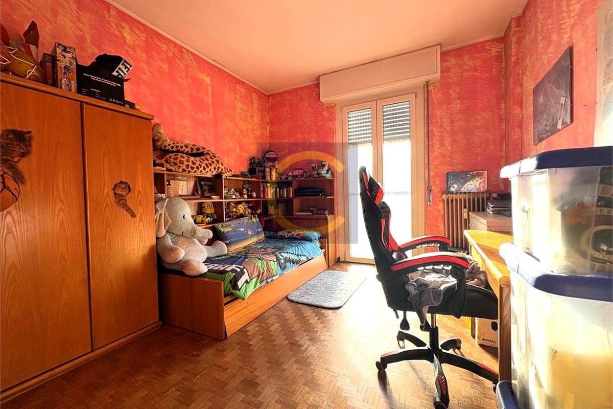 SAGNINO - TRILOCALE IN PALAZZINA CON POSTO AUTO