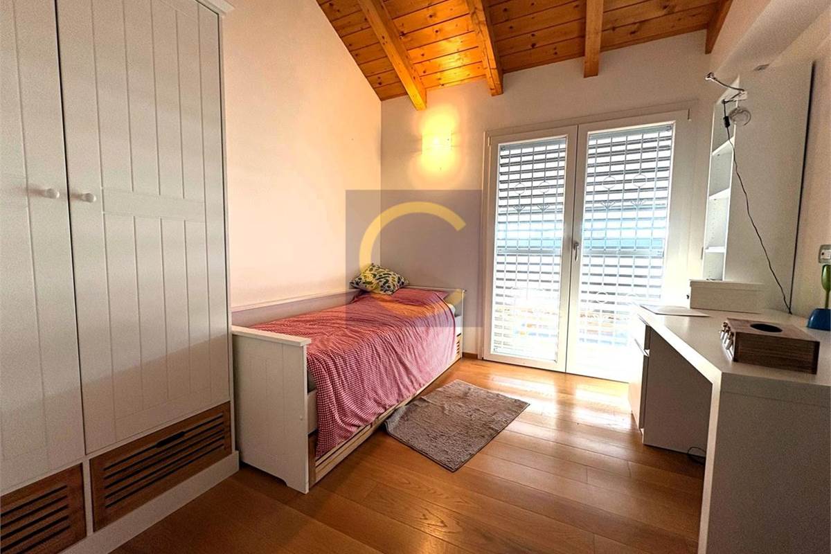 SPLENDIDA E PERFETTA VILLA SINGOLA CON VISTA PANORAMICA