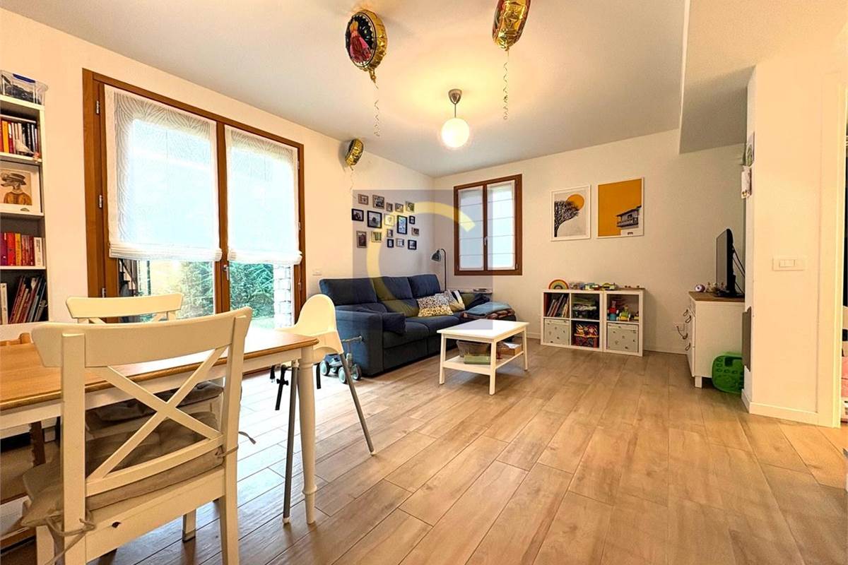 PERFETTO VILLINO SINGOLO IN ZONA TRANQUILLA E CENTRALE