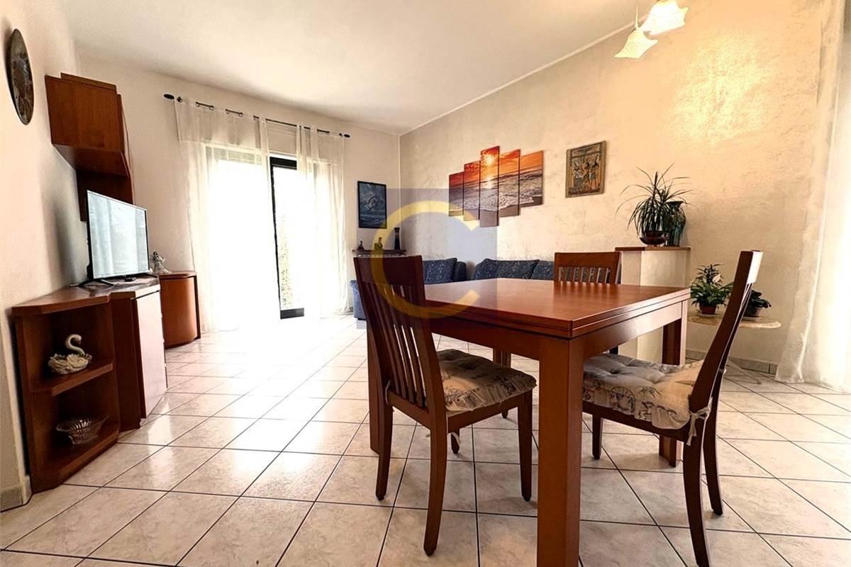 PERFETTO TRILOCALE IN BIFAMILIARE CON GIARDINO PRIVATO