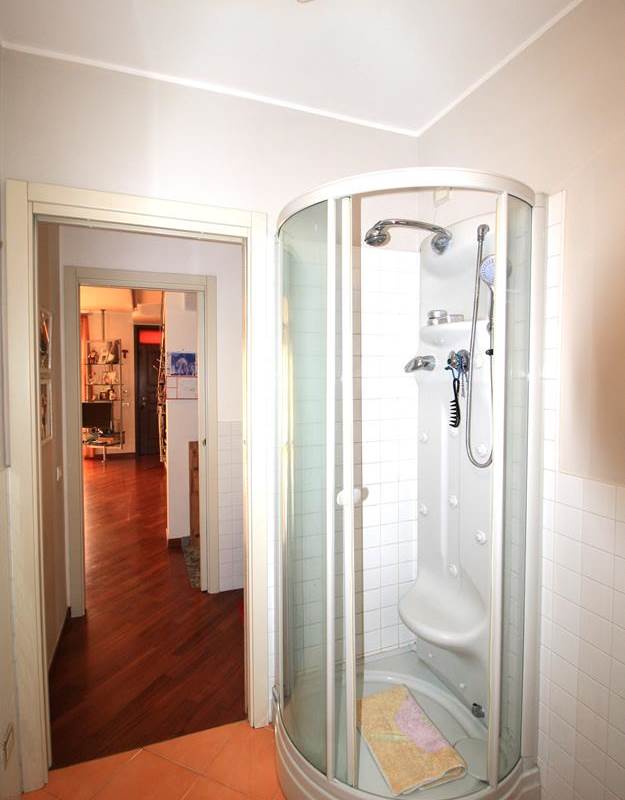 VILLETTA A SCHIERA IN TRANQUILLA RESIDENZA