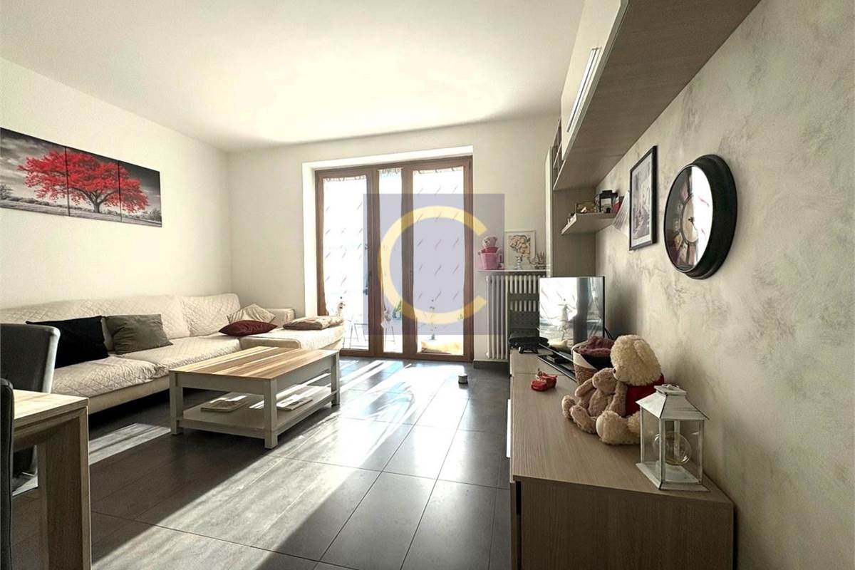 RECENTE APPARTAMENTO TRILOCALE CON GRANDE GIARDINO PRIVATO