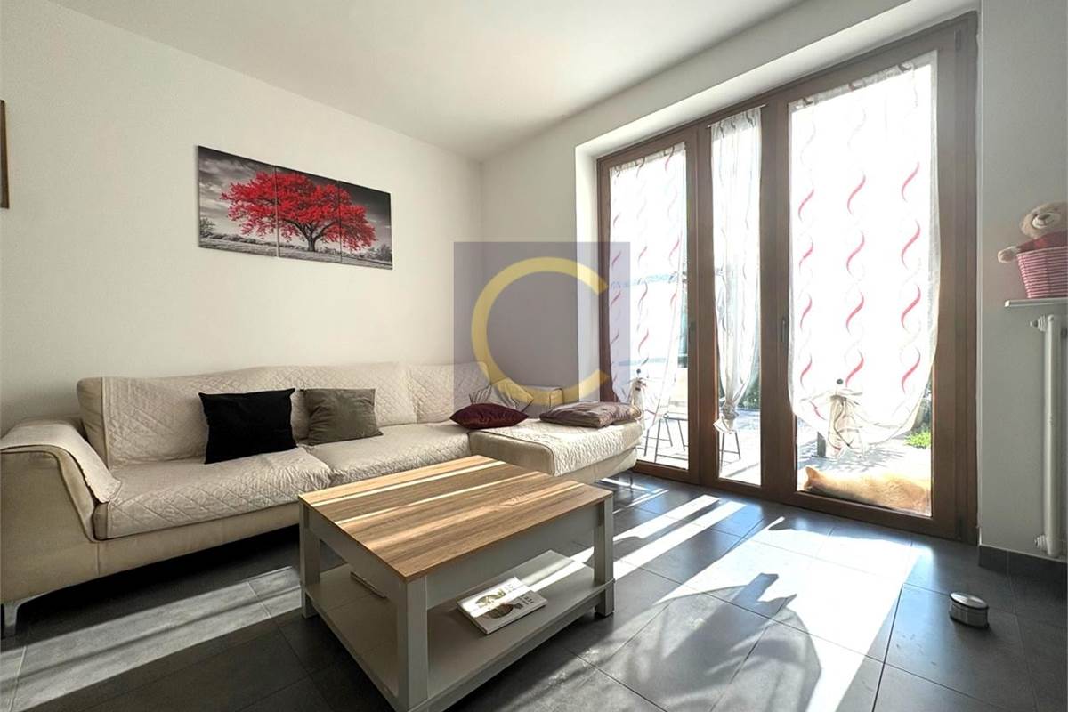 RECENTE APPARTAMENTO TRILOCALE CON GRANDE GIARDINO PRIVATO