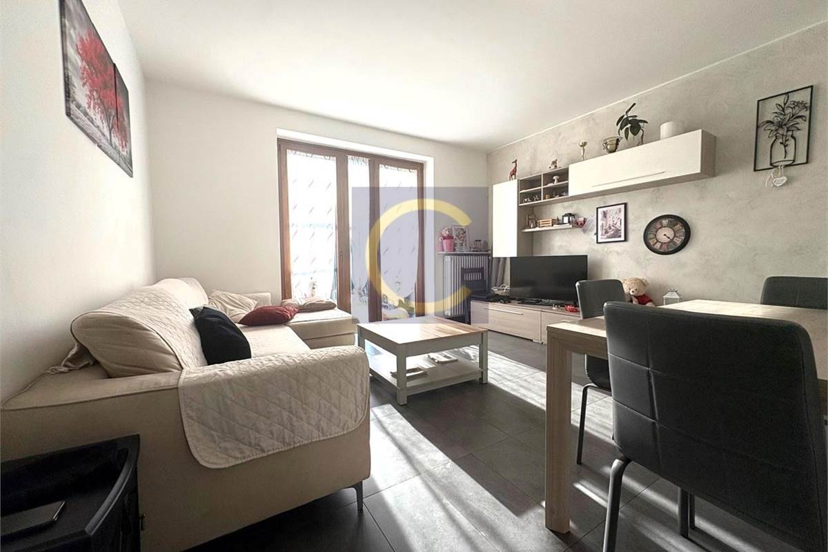 RECENTE APPARTAMENTO TRILOCALE CON GRANDE GIARDINO PRIVATO