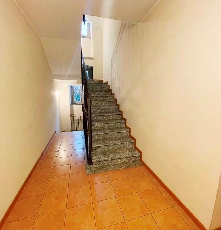 Rif. 3031 - Merone/3 locali