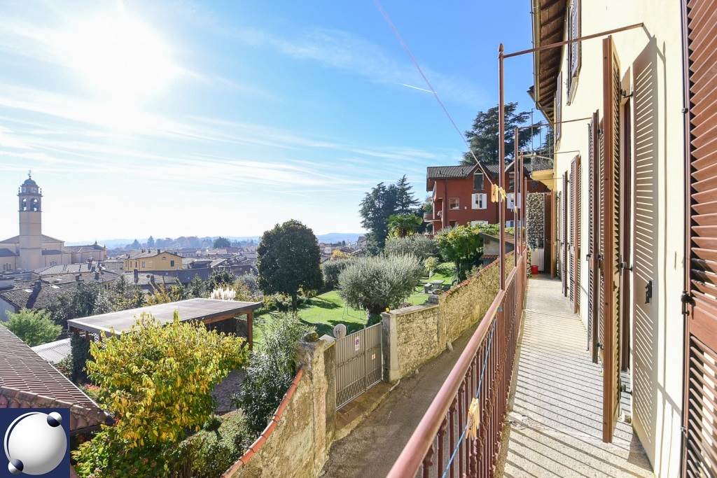 Rif. 4010 - Albavilla/4 locali