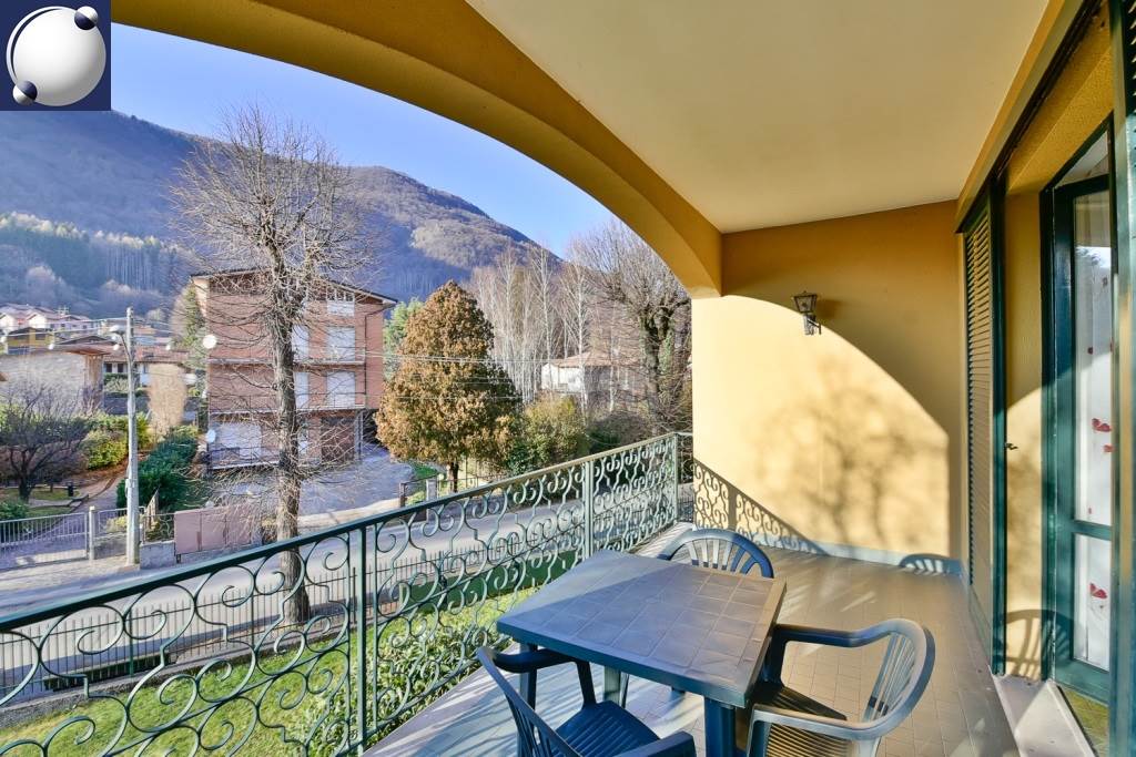 Rif. 3042 - Valbrona/3 locali