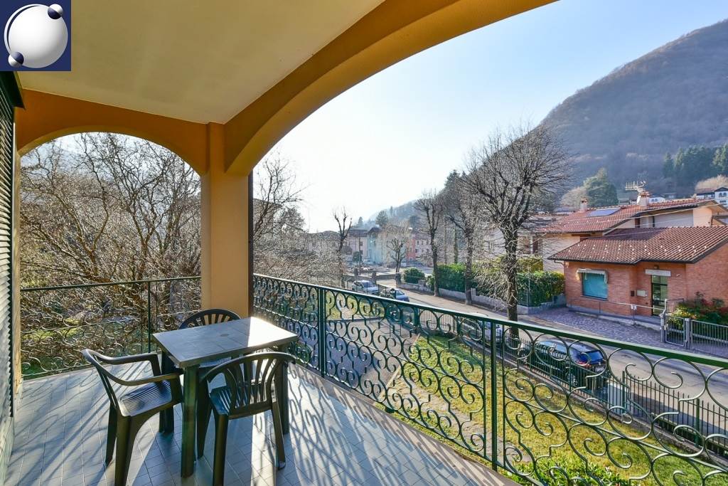 Rif. 3042 - Valbrona/3 locali