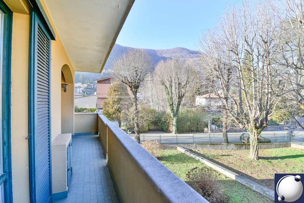 Rif. 3042 - Valbrona/3 locali