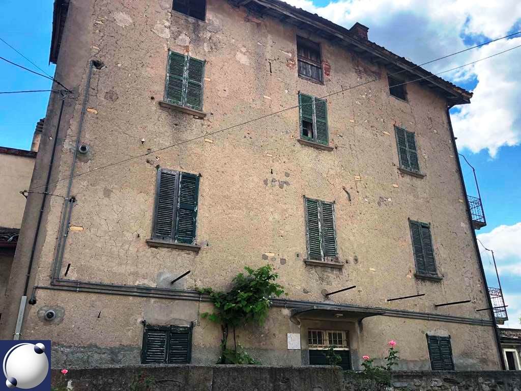 Rif. 10520 - Castelmarte/Porzione di casa