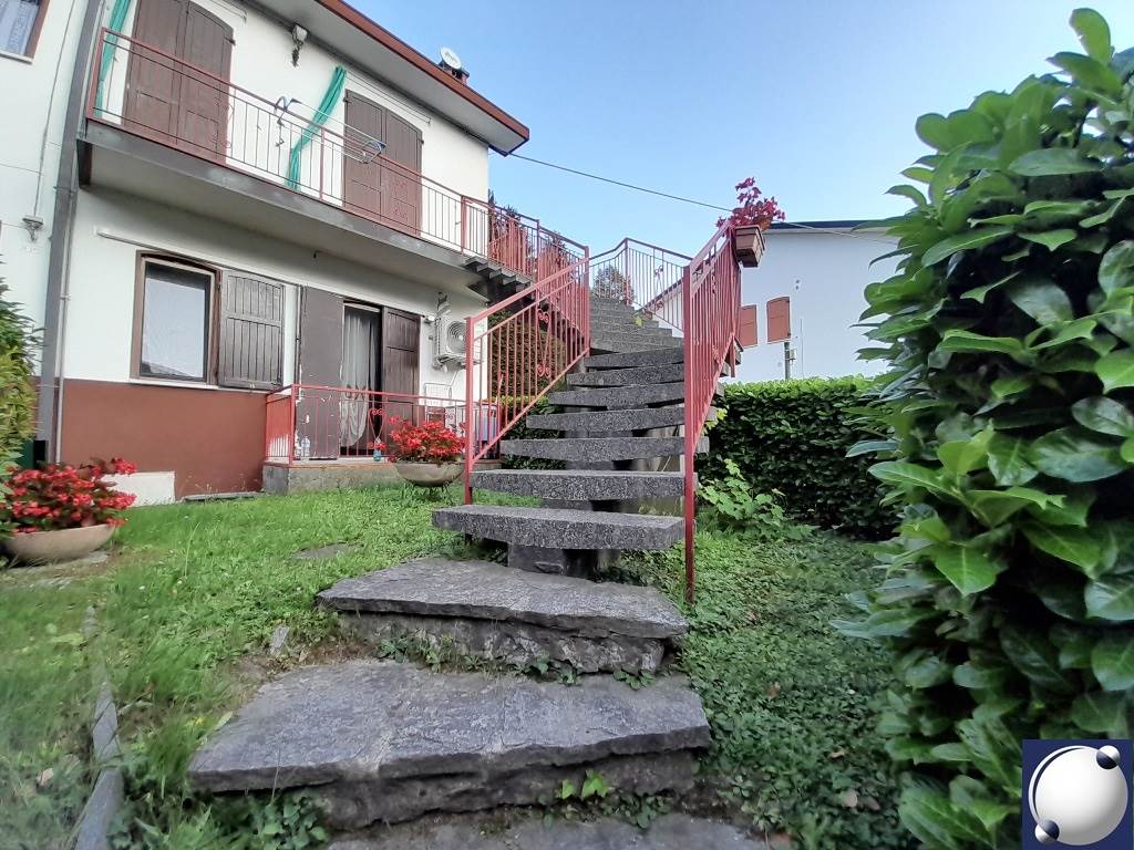 Rif. 3010 - Canzo/3 locali