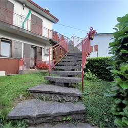 Rif. 3010 - Canzo/3 locali