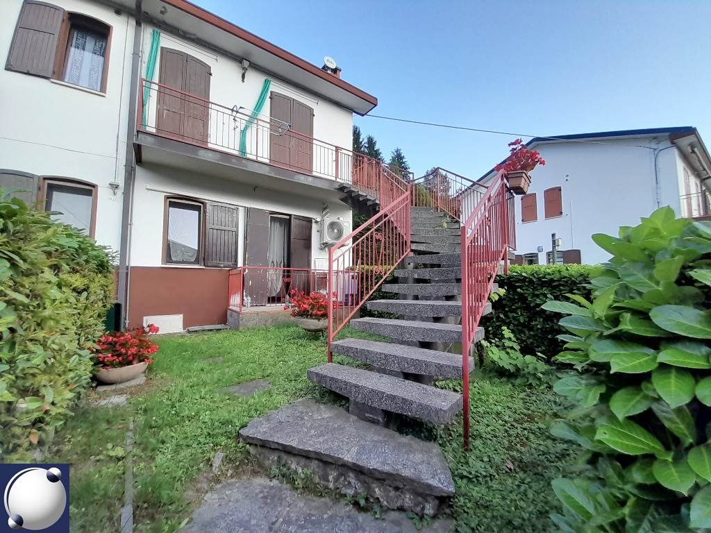 Rif. 3010 - Canzo/3 locali