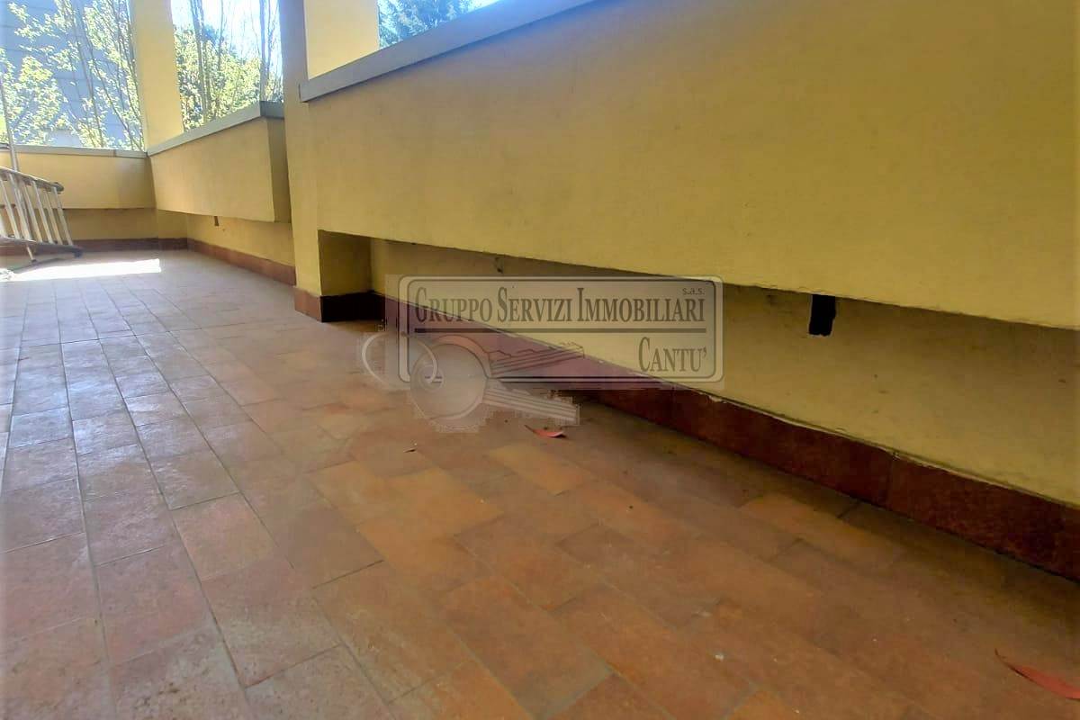 Attico con terrazzo e box doppio