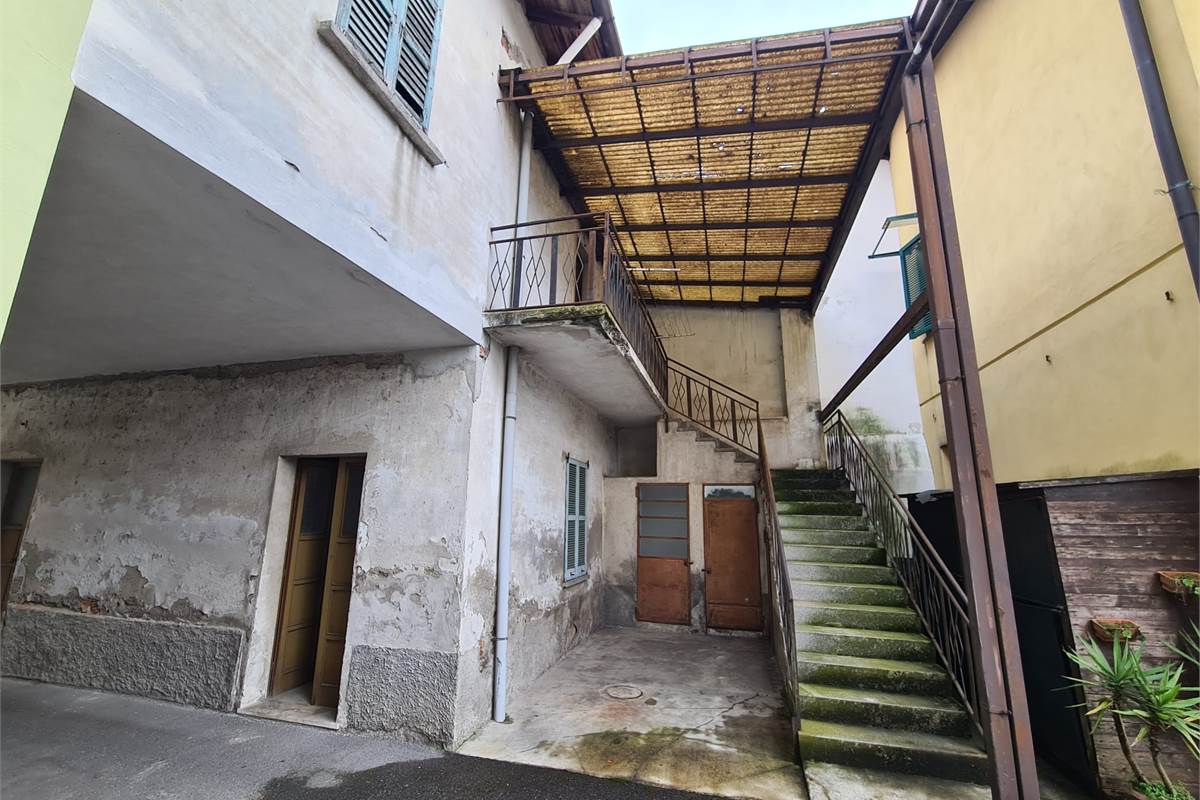Porzione di casa da ultimare