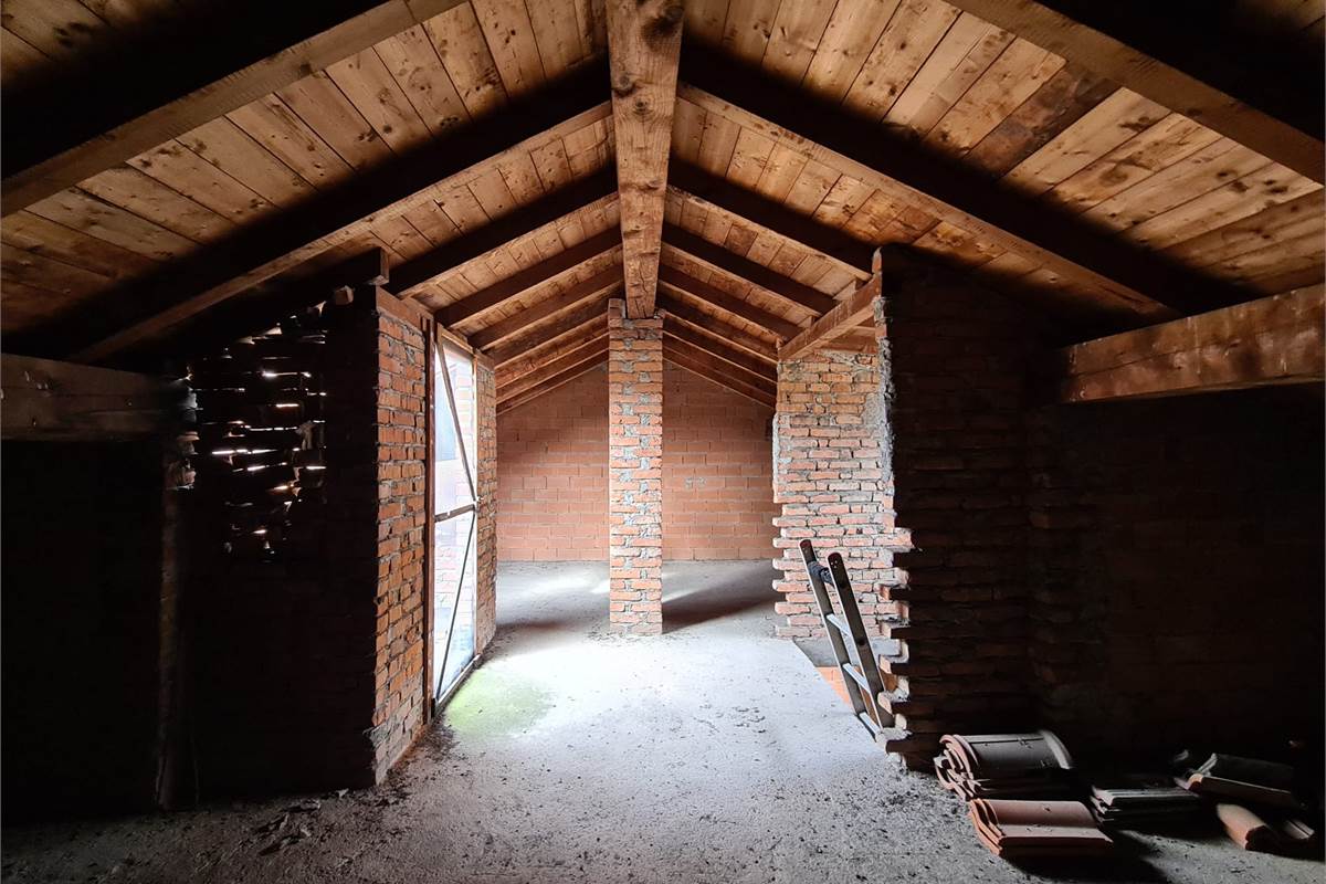 Porzione di casa da ultimare