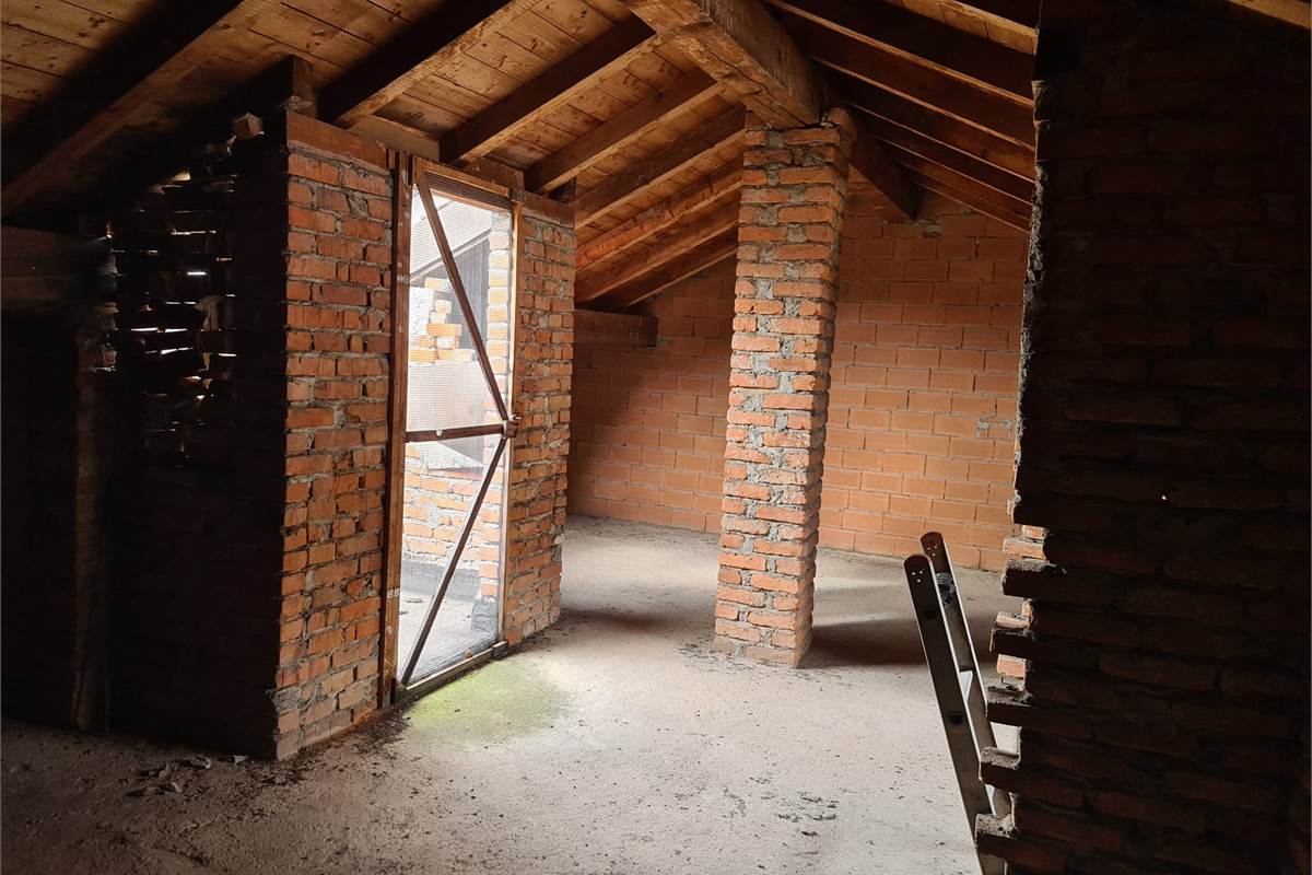 Porzione di casa da ultimare
