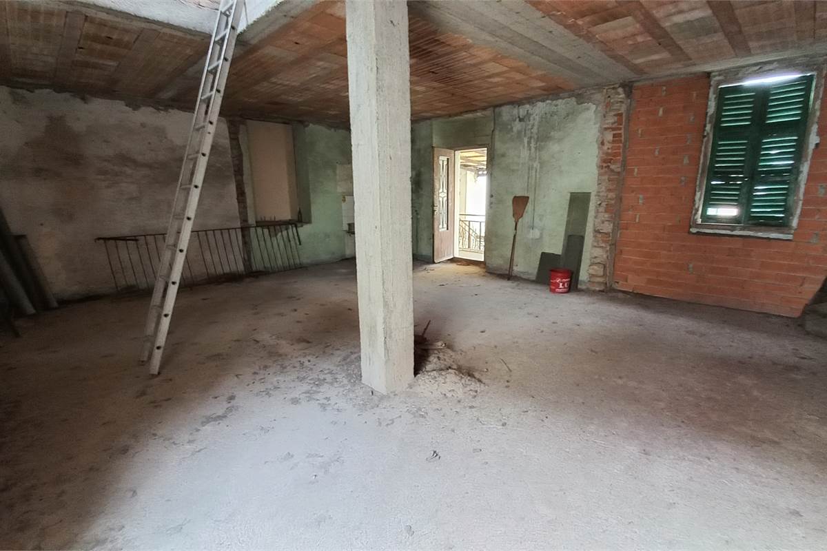 Porzione di casa da ultimare