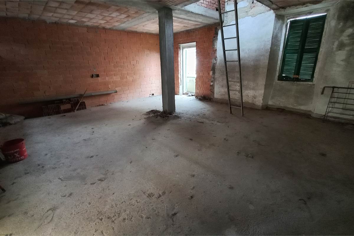 Porzione di casa da ultimare