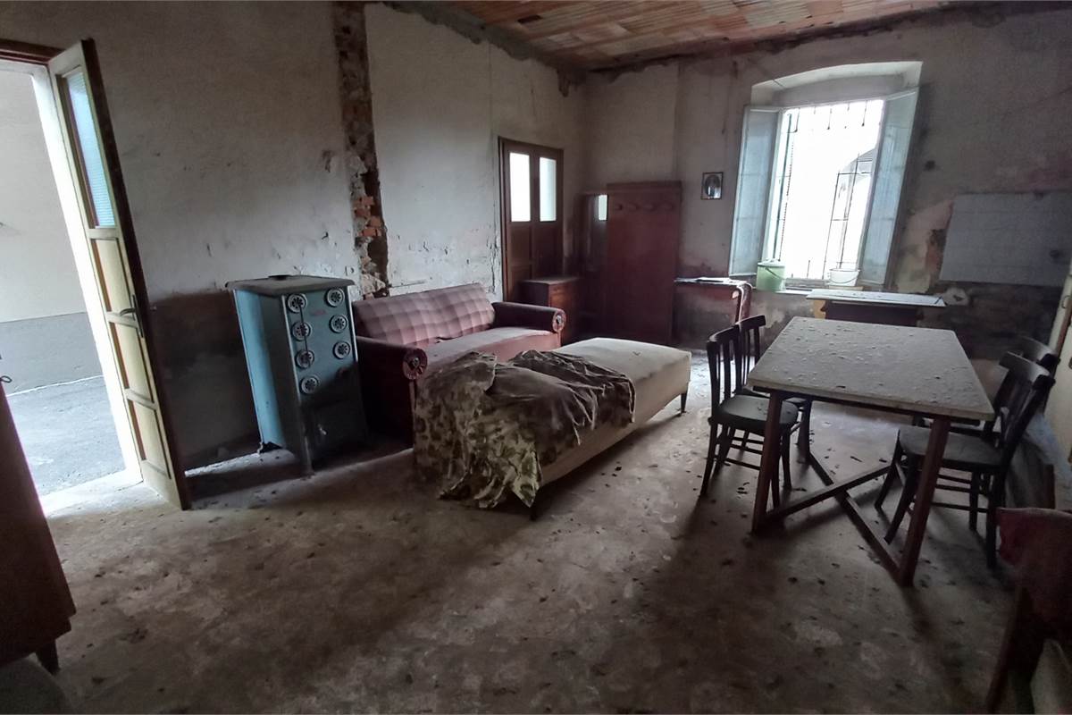 Porzione di casa da ultimare