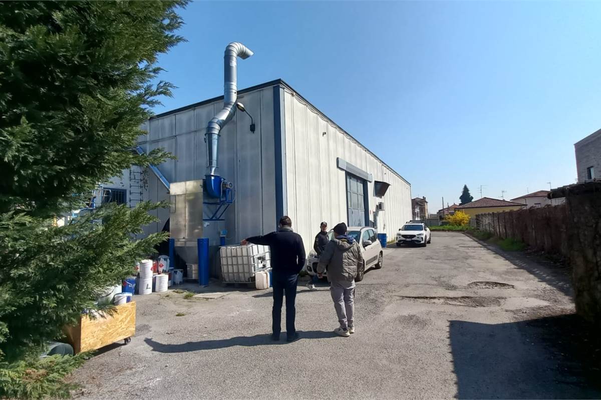 capannone industriale produttivo