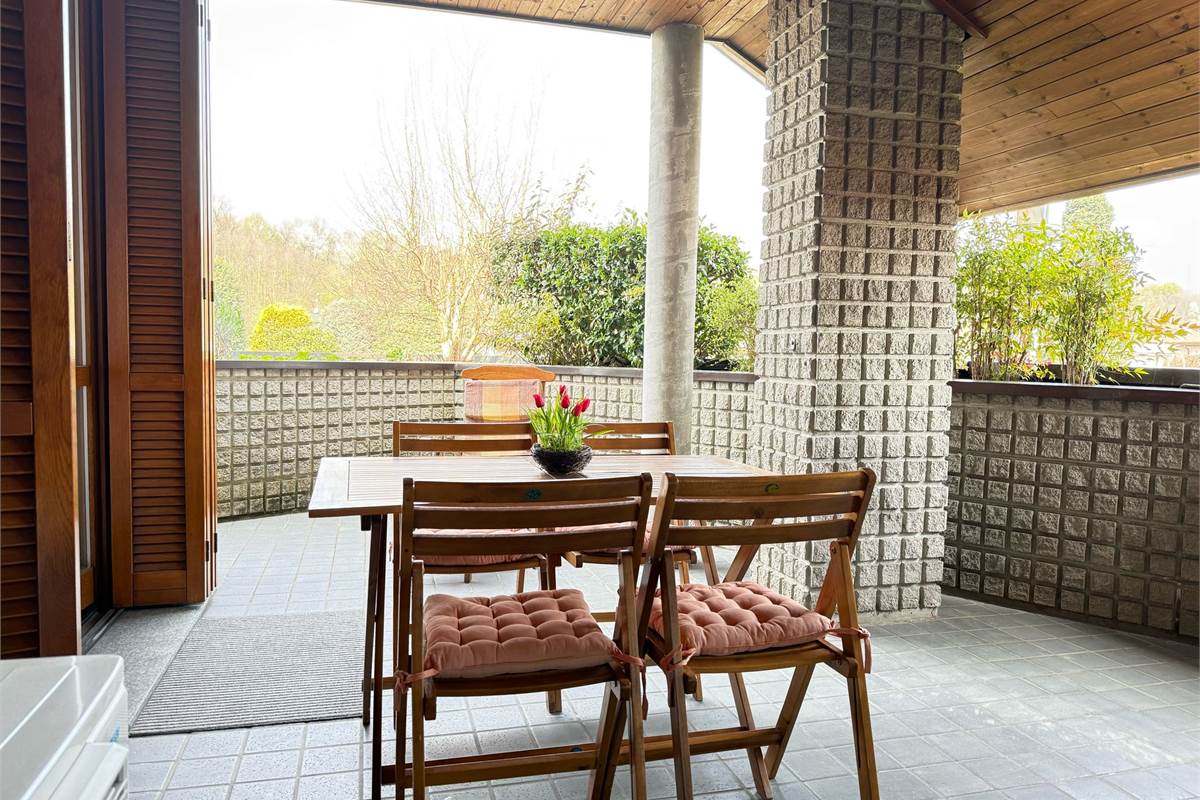 Attico  con terrazzi e box 