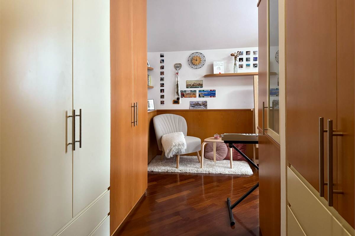Attico  con terrazzi e box 