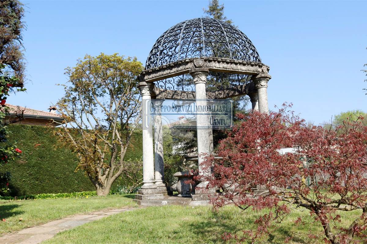 Villa singola con giardino