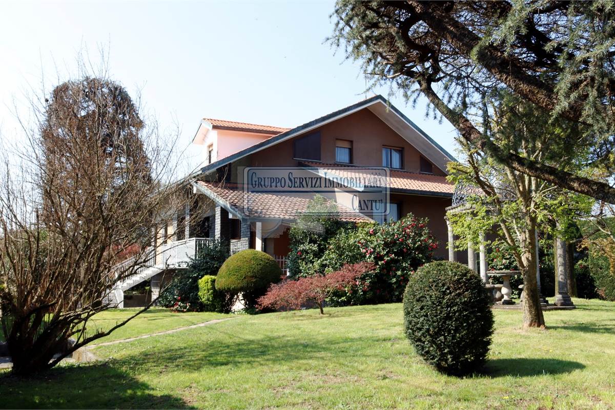 Villa singola con giardino