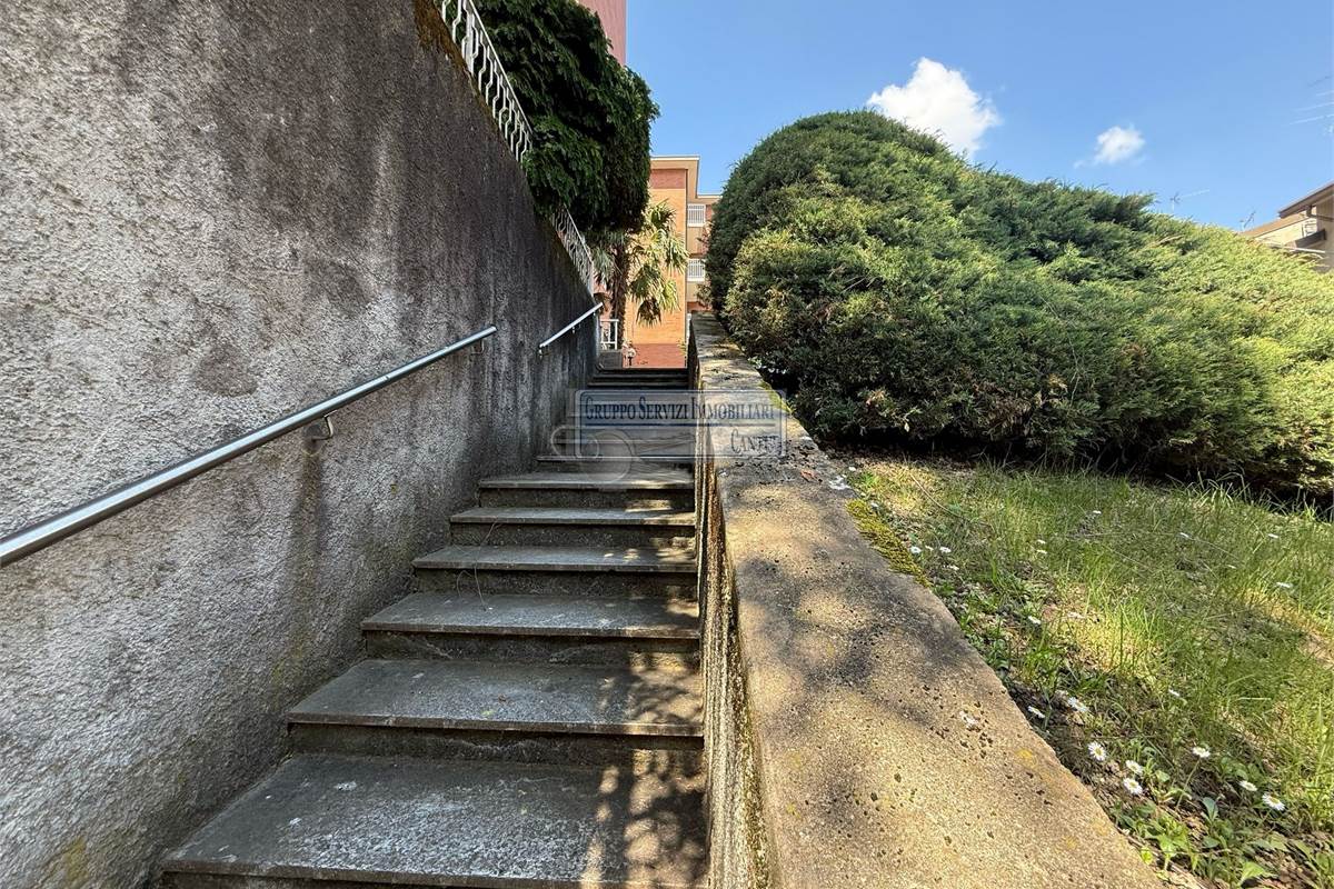 3 locali In Vendita a Cantù