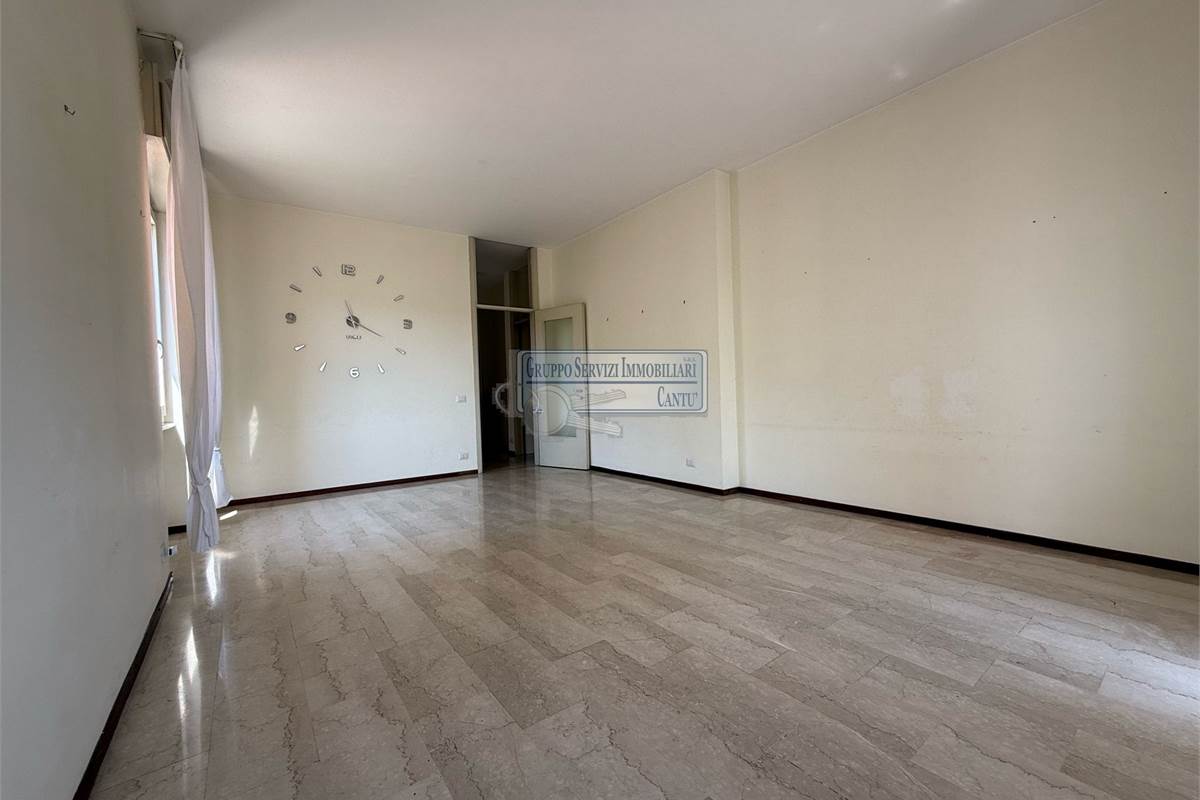 3 locali In Vendita a Cantù