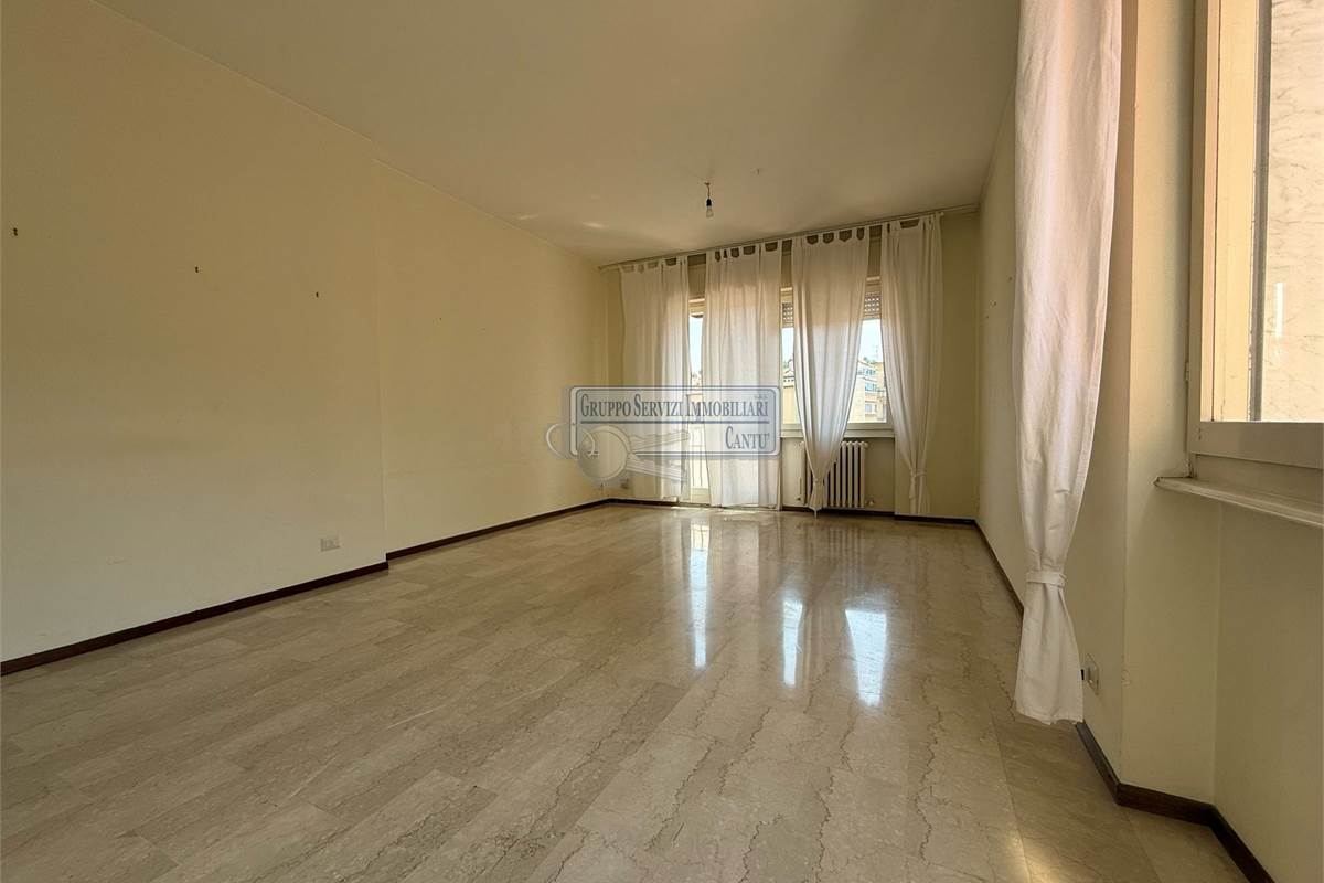 3 locali In Vendita a Cantù