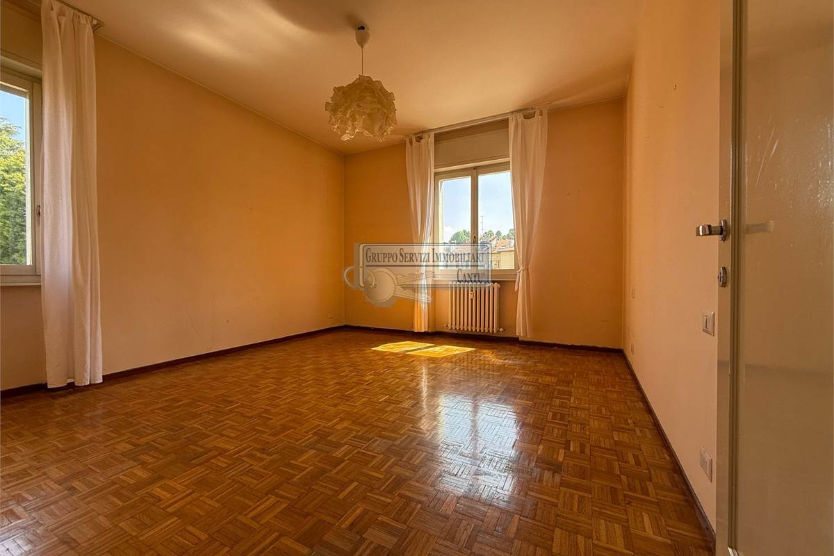 3 locali In Vendita a Cantù