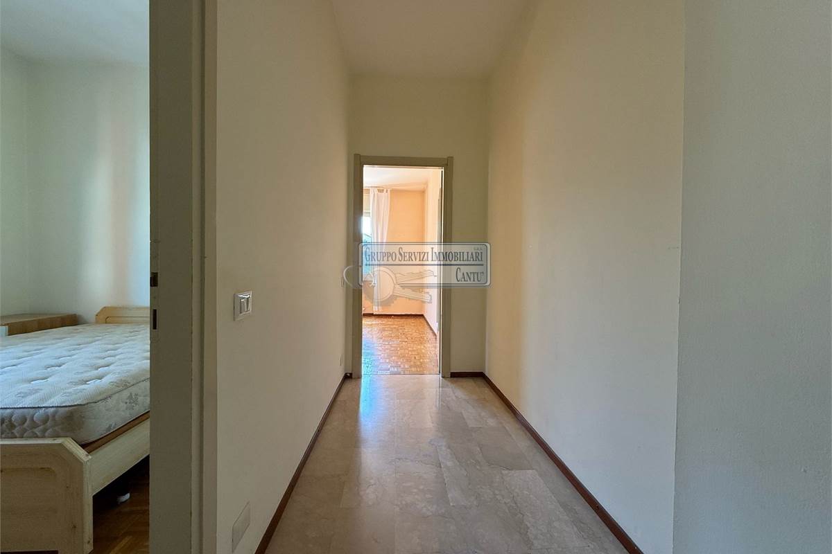 3 locali In Vendita a Cantù