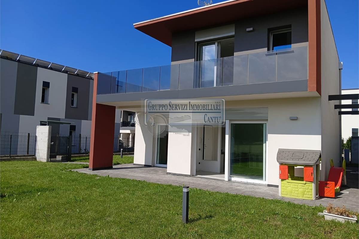 VILLA INDIPENDENTE CON GIARDINO