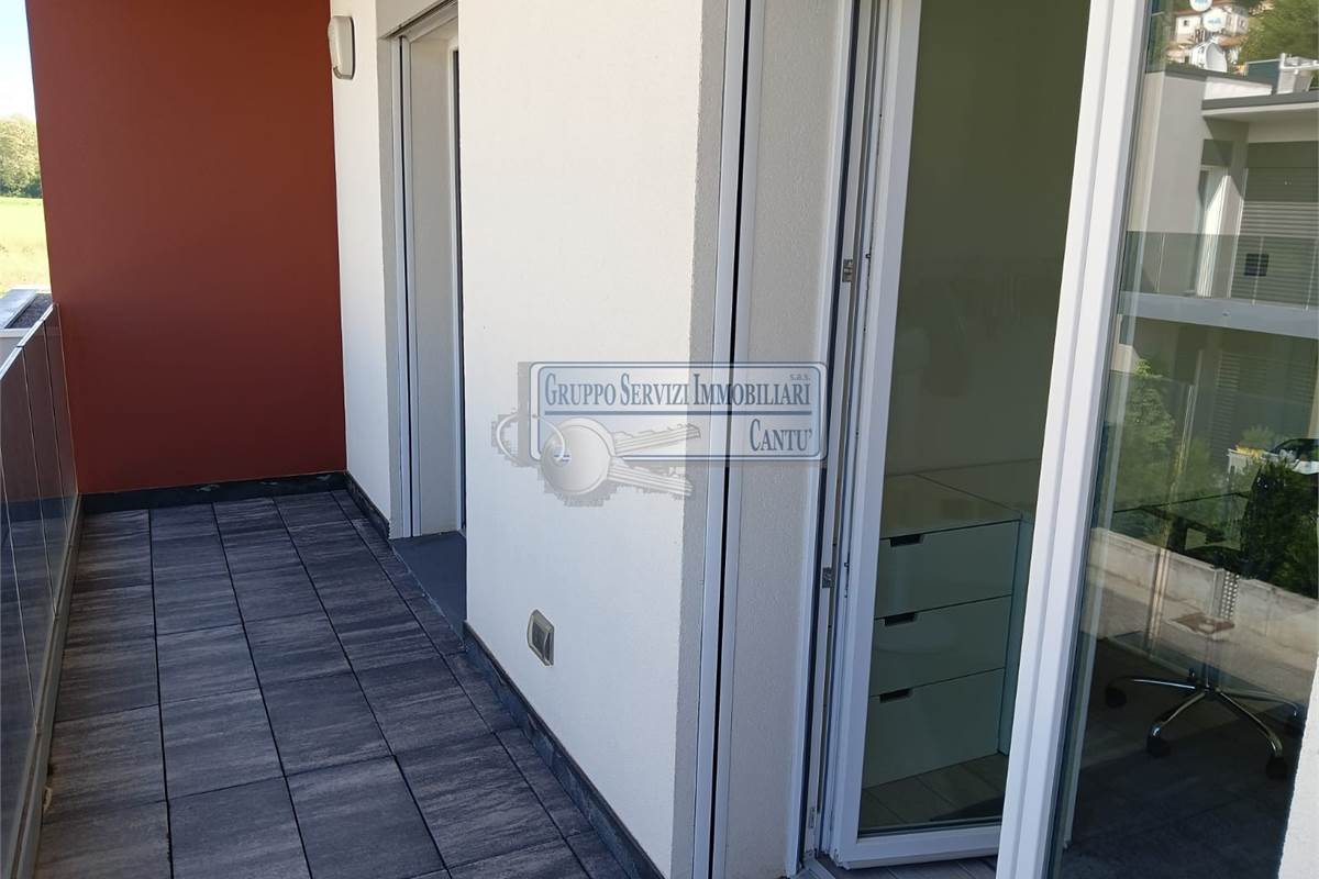VILLA INDIPENDENTE CON GIARDINO