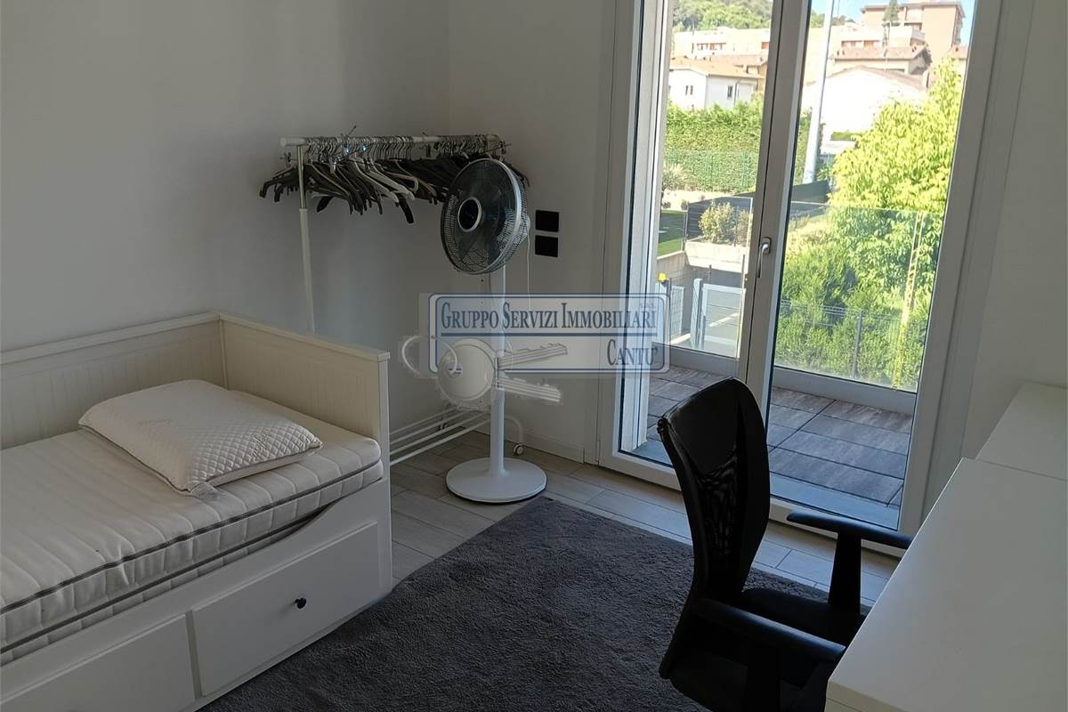 VILLA INDIPENDENTE CON GIARDINO