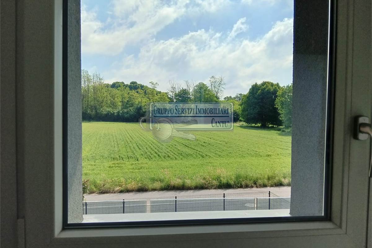 VILLA INDIPENDENTE CON GIARDINO