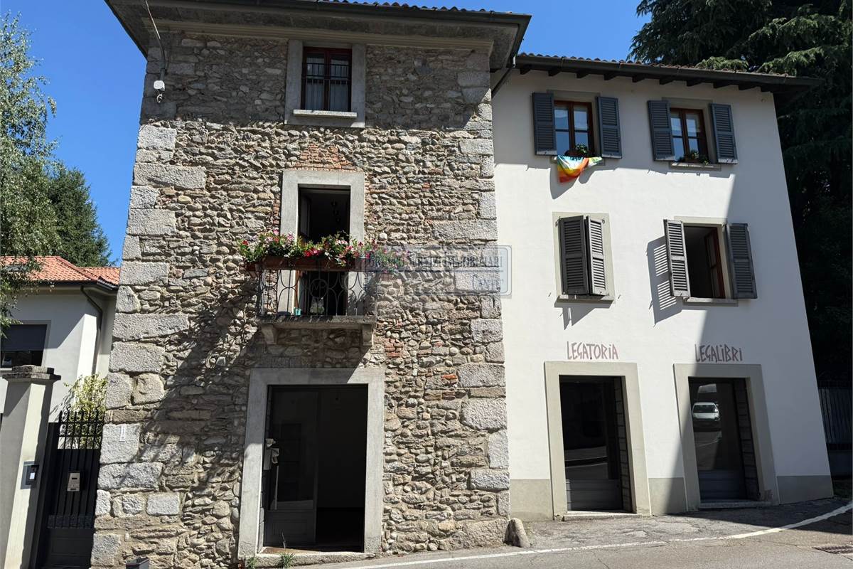  Un Angolo di Storia e Prestigio a Due Passi da Piazza Garibaldi