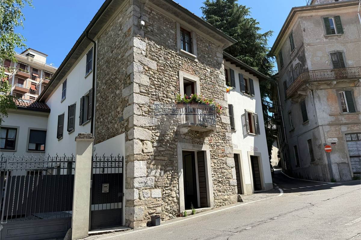  Un Angolo di Storia e Prestigio a Due Passi da Piazza Garibaldi