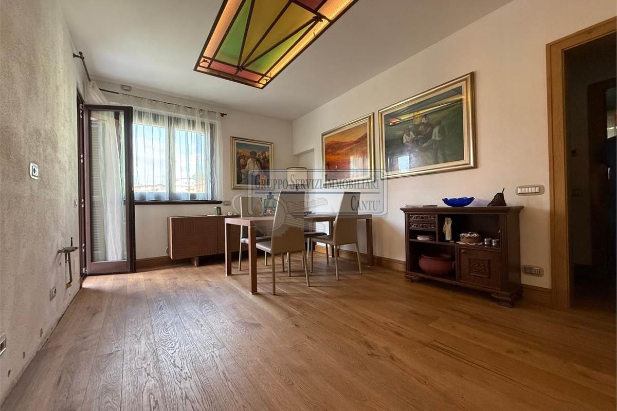 APPARTAMENTO IN VILLA