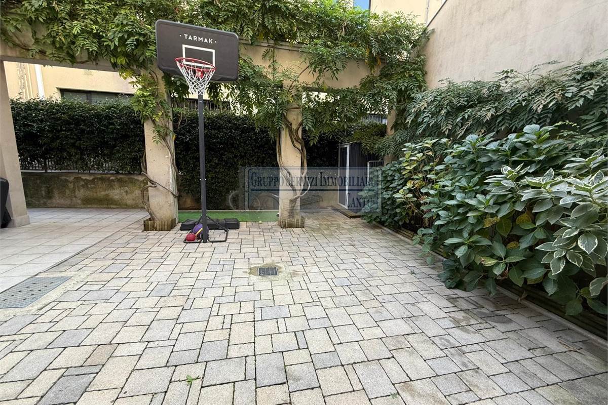 Indipendente con terrazzo classe B