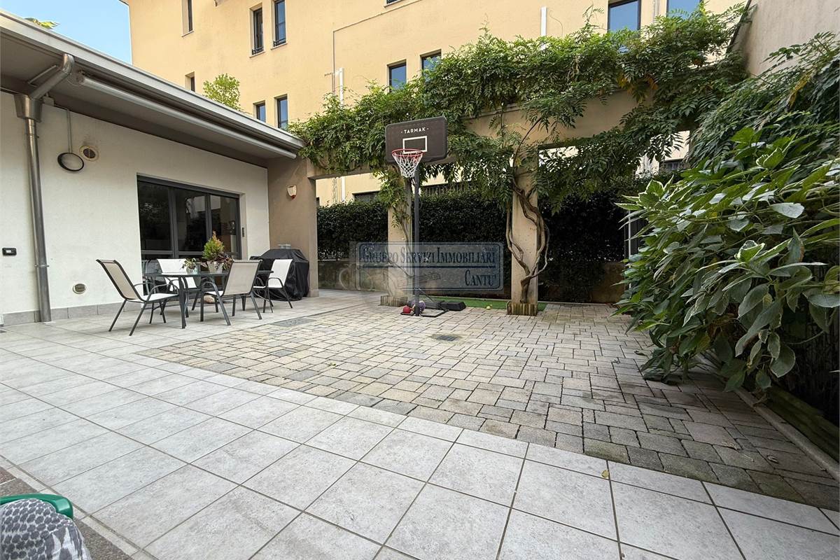 Indipendente con terrazzo classe B