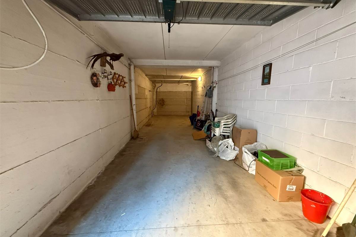 In collina ultimo piano con ascensore