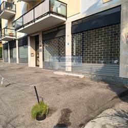 Libero con parcheggio privato