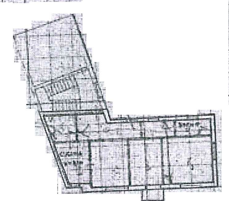 intero fabbricato con area cintata