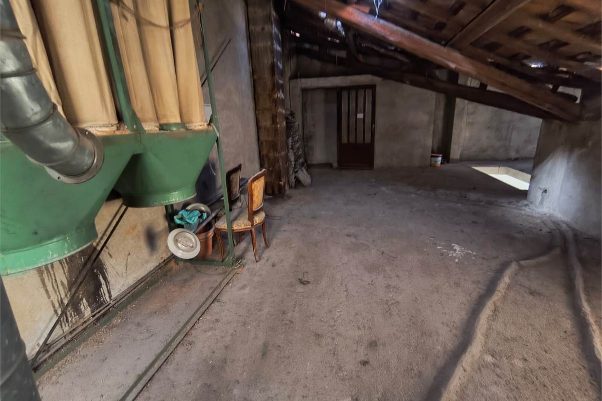In trifamiliare senza spese con terrazzini doppio box