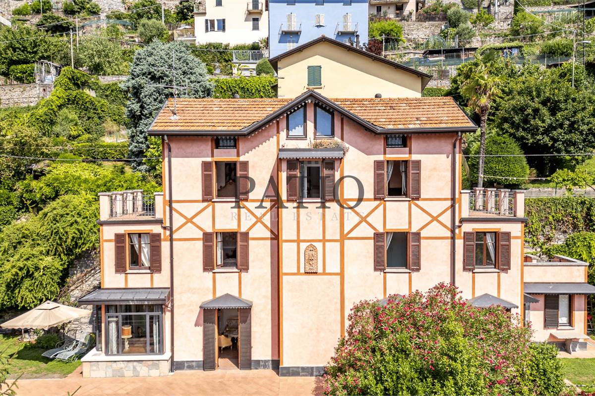 Carate Urio, Villa Liberty Vista lago